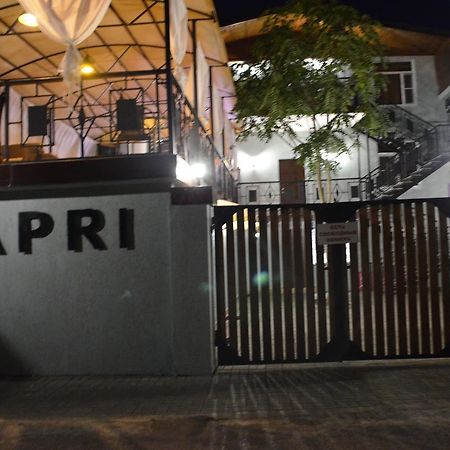 Hotel Capri Sukhumi Eksteriør bilde