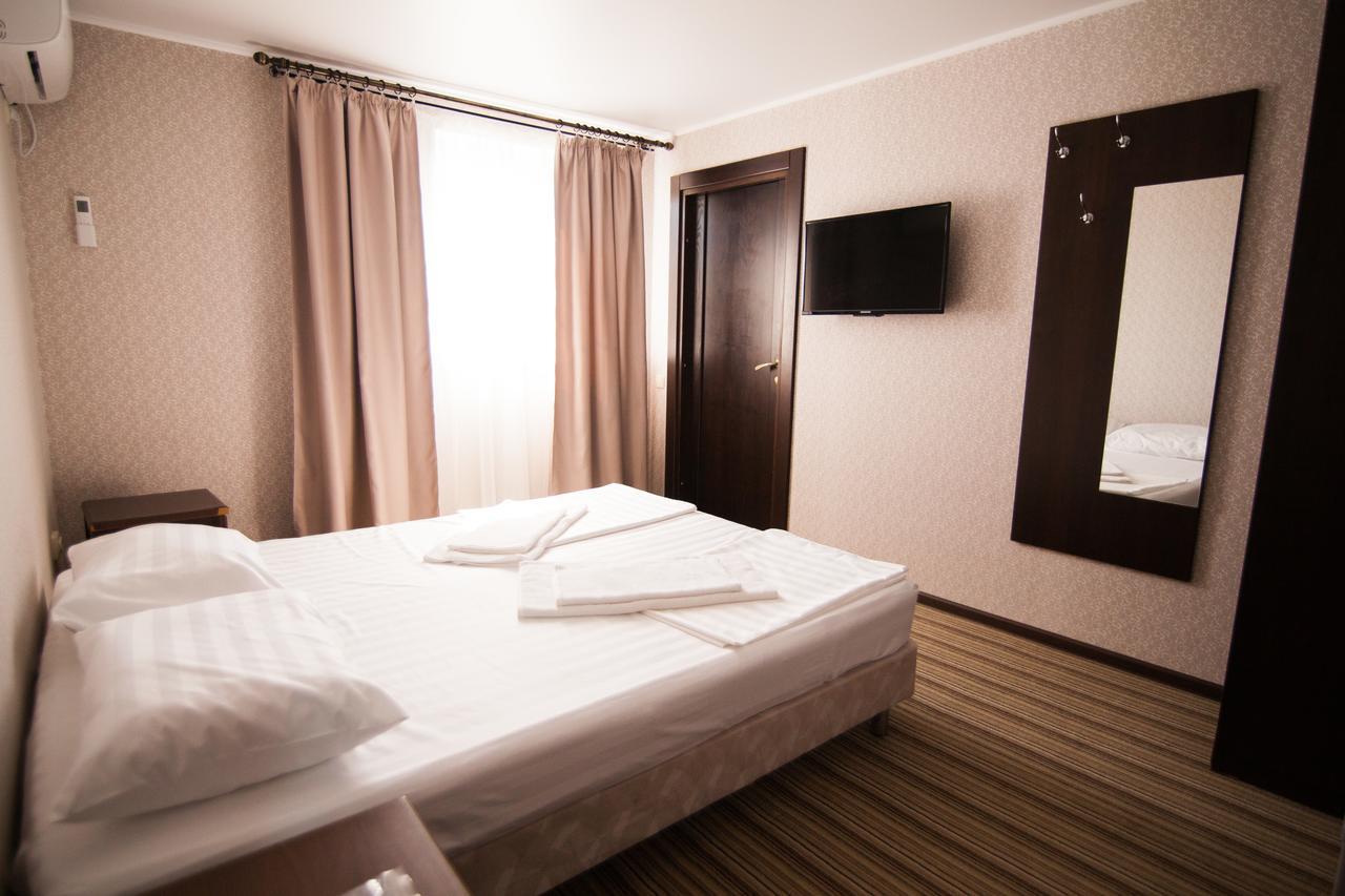Hotel Capri Sukhumi Eksteriør bilde